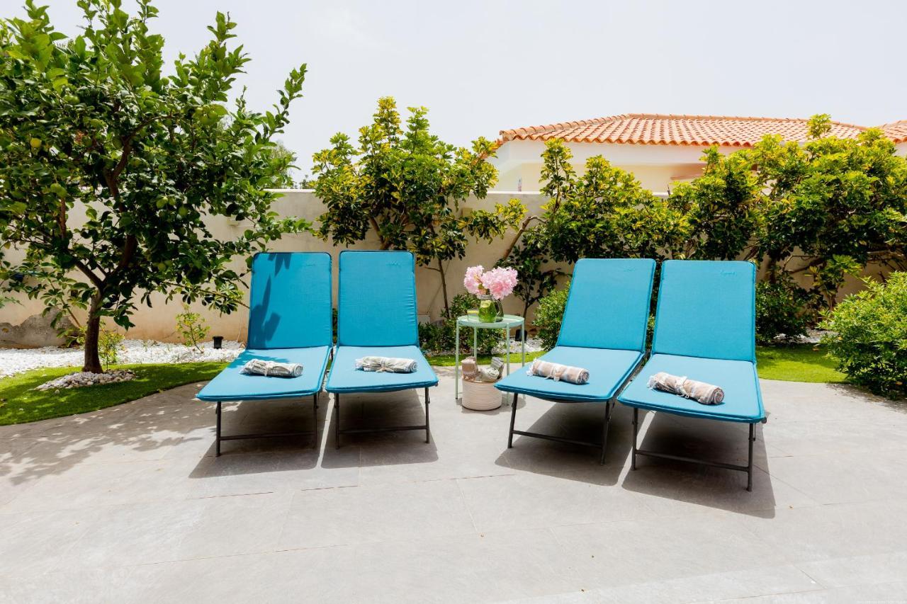 Villa With A Private Swimming Pool קיאו סלבאחה מראה חיצוני תמונה