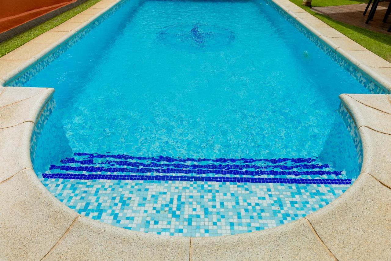 Villa With A Private Swimming Pool קיאו סלבאחה מראה חיצוני תמונה